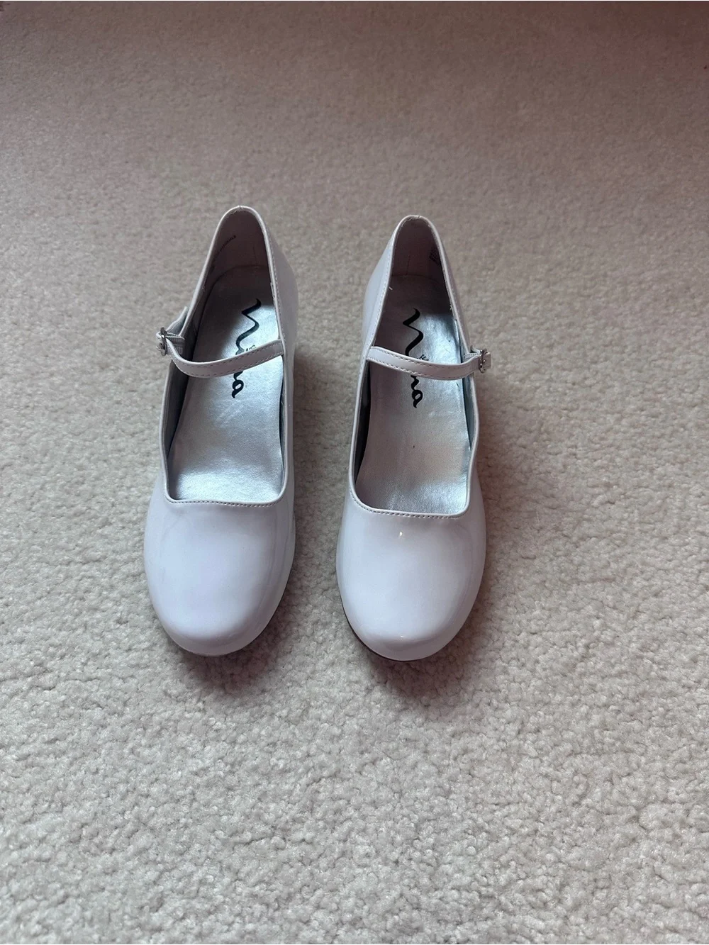 Girls Nina Mary Jane Round-Toe Pumps in White Patent